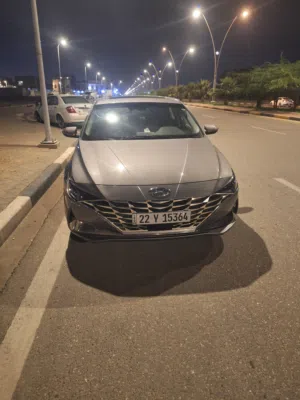 النترا وارد امريكي نفطي اللون موديل 2023 Limited