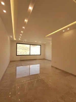 شقة طابقية للبيع _ دير غبار 15256