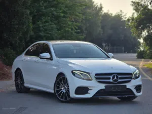 MERCEDES E-300 2020 GCC // LOW MILEAGE // PERFECT CONDITION // FULL OPITION