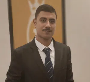 محمود علي 