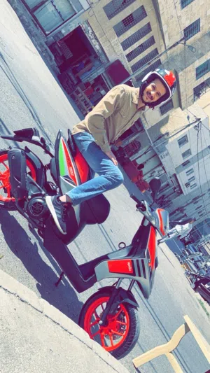 دراجة سكوتر ابريليا 150cc