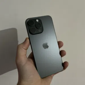 Apple iPhone 15 Pro Max 256 GB in Zarqa