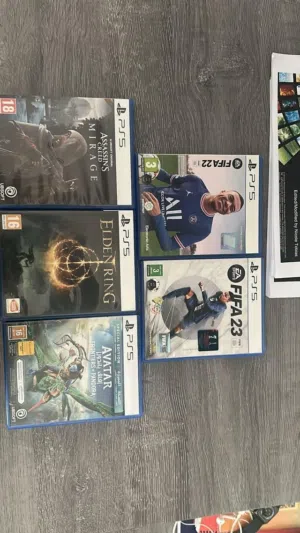 للبيع سيديات  PS5 جداد واي خدش يرجعو على ضمانتي!يوجد عرض اشتري الدن رينج وافاتار وفيفا 23 بي 50
