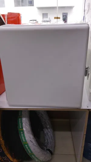 food box white colour