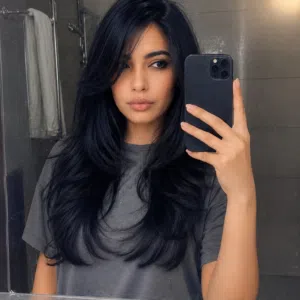 معلمة فرنسية تونسية مؤهلة وذات خبرة