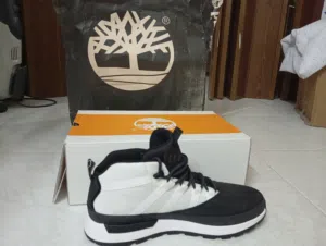 كوتشي Timberland جديد لم يستخدم نهائي من قبل