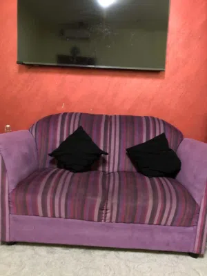 كنب للبيع بسعر 60 للجادين