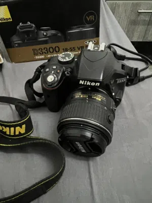 Nikon D3300 بحالة الوكالة