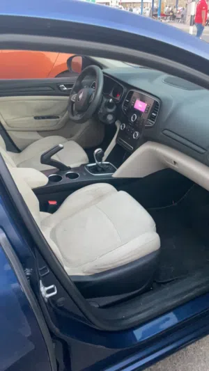Used Renault Megane in Muscat