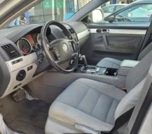 2009 Volkswagen Tiguan for Sale - Black, GCC Specs, Automatic, Used Condition. Available from 5-9 pm