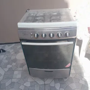 فرن مستعمل للبيع