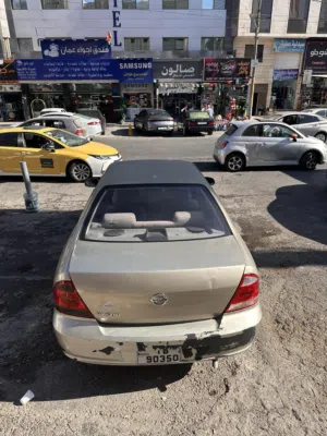 سيارة نيسان صني