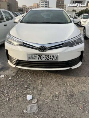 لبيع تويوتا كرولا موديل 2018