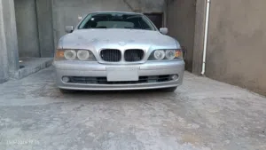 bmw 2002 525i