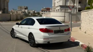bmw-530e-2020