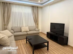 استوديو ديلوكس مفروش للإيجار في قلب [عمان - الجبيهة ] طابق ارضي