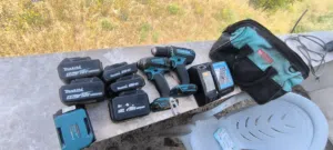 طقم مفرجاة مكيتا أصلي مع بطاريات شبه كرتونة Makita