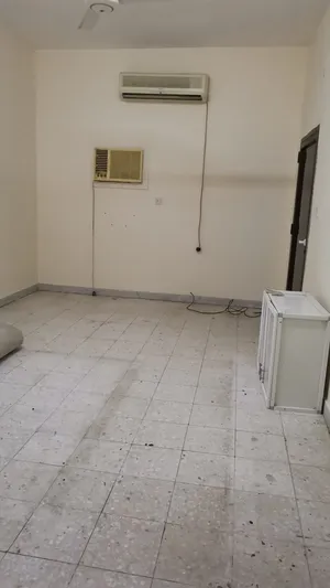 Unfurnished Monthly in Al Ain Al Khabisi