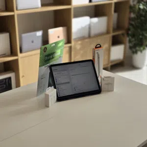 iPad Pro M2 - 11-inch - 256GB Wi-Fi + Cellular