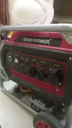 مولد كهربائي electric generators