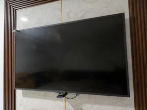 شاشة 85 بوصة