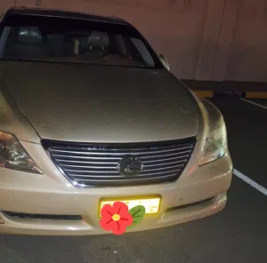 Used Lexus LS in Al Dhahirah