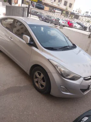 هونداي افانتي 2012