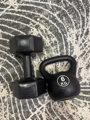 8 kg dumbbell + 6kg kettlebell