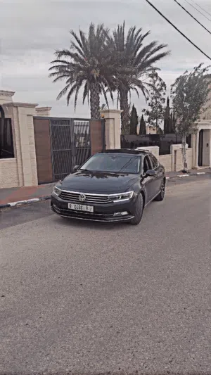 Used Volkswagen Passat in Hebron