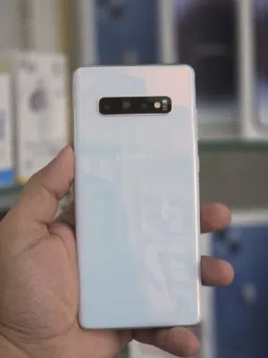 Samsung Galaxy S10 Plus 256 GB in Al Hudaydah