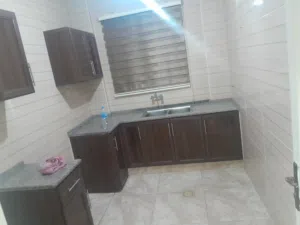 شقه للايجار في ضاحية الأمير حسن