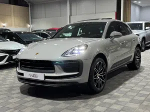 Porsche Macan – 2023