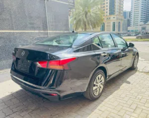 Used Nissan Altima in Sharjah