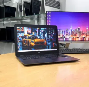 HP ZBook 15u i7 7th Gen Ram 16GB SSD 512GB AMD graphics 2GB Windows 11 Pro