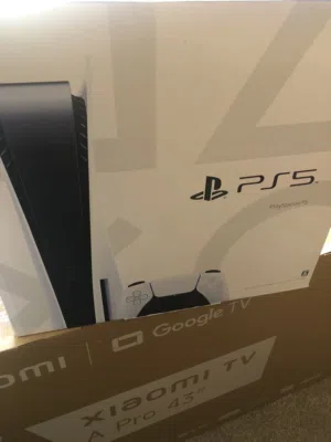 بلايستيشن 5 و شاشة 4k و دسكه 5