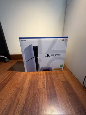 PS5 1TB & 1 dualsense PS5 controller