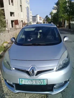 Used Renault Scenic in Ramallah and Al-Bireh