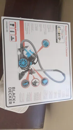 للبيع مكنسة شارب و مكنسة ثانية