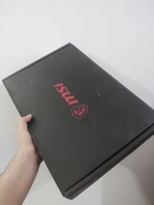 لابتوب كيمنك msi بالكارتون بعده