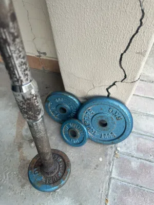 15 KG ADJUSTABLE DUMBBELL AND BAR FOR IMMEDIATE SALE