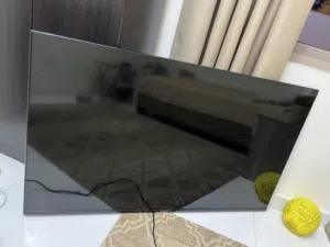 شاشتين للبيع