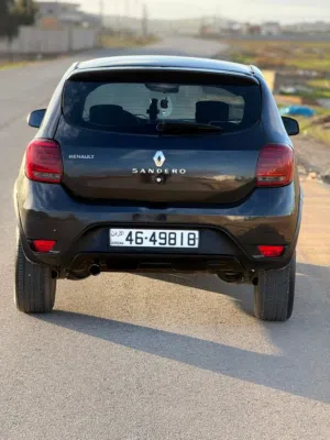 Used Renault Sandero in Mafraq