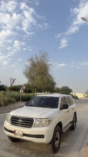 للبيع تويوتا ستاندر 2011