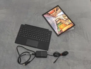 Surface Pro (1TB) Core i7/16gb + 4k Touch + keyboard + Charger + Windows 11 Microsoft Laptop Tablet