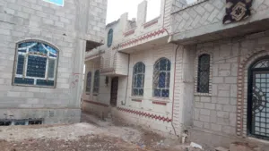 100 m2 4 Bedrooms Apartments for Rent in Sana'a Shamlan