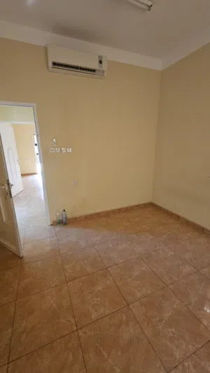 95 m2 2 Bedrooms Apartments for Rent in Al Dhahirah Ibri