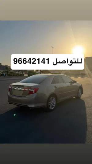 كامري 2015 كامل المواصفات معدا الفتحه