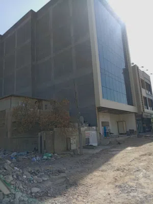 عقار تجاري للبيع