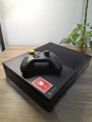 اكس بوكس ون بحالة ممتازة XBOX ONE