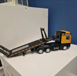 Truck toy metal body